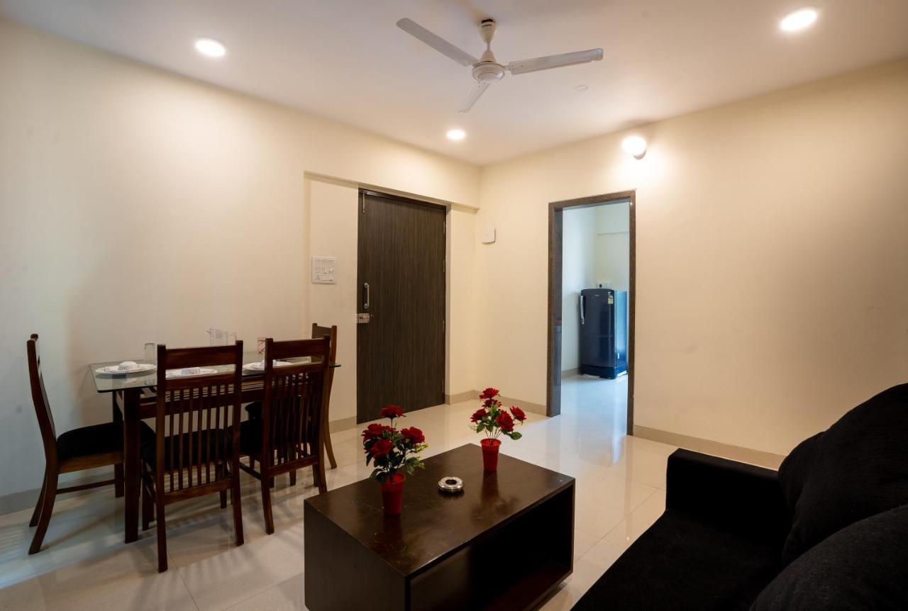 Home2 Suites And Service Apartments, Mumbai Airport Bagian luar foto