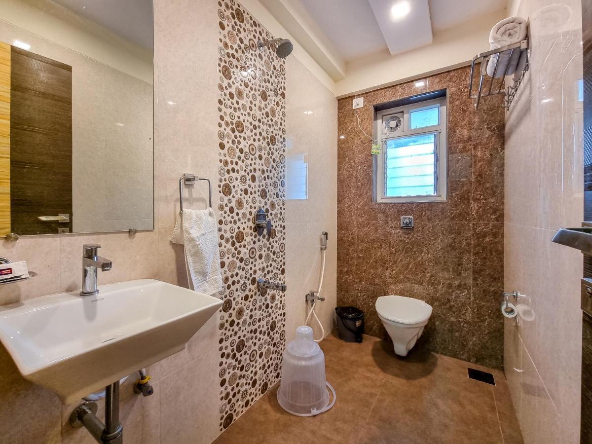 Home2 Suites And Service Apartments, Mumbai Airport Bagian luar foto